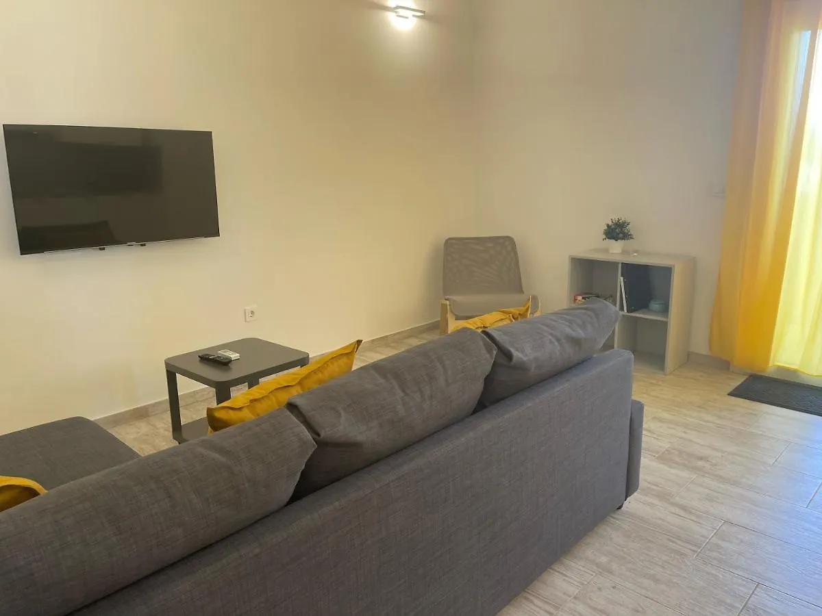 מדולין Apartments Demarin