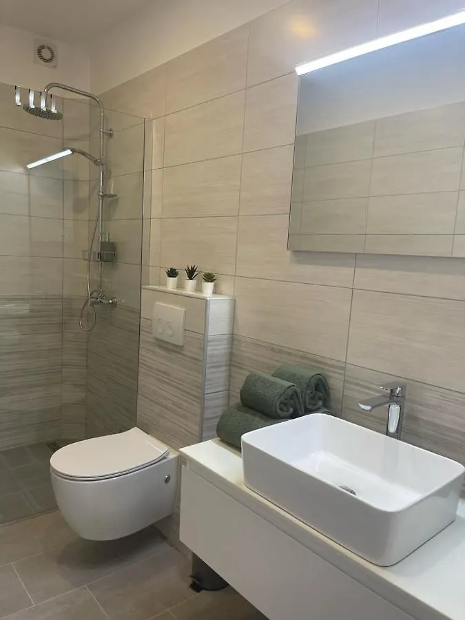 מדולין Apartments Demarin
